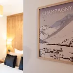 New - - South-facing Terrace - Mountain View Apartamento La Plagne
