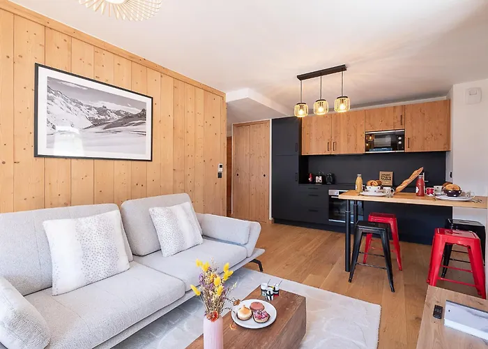 New - - South-facing Terrace - Mountain View Apartment *